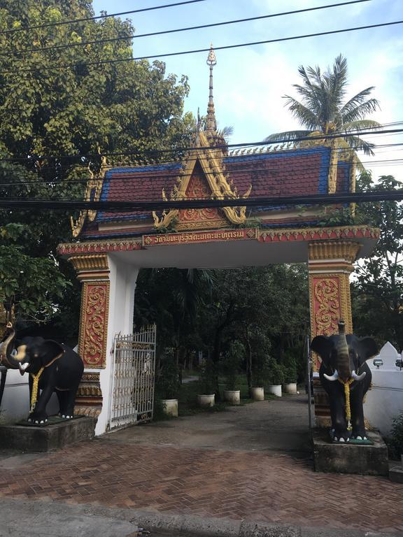 Mekong Riverside Vientiane Exteriör bild